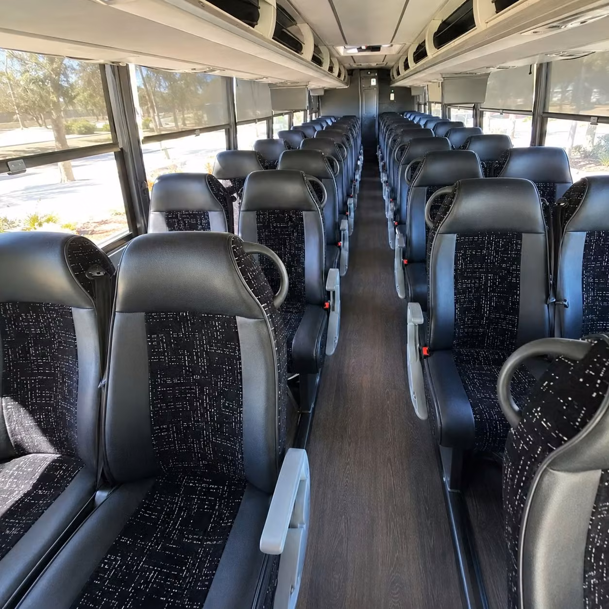 beaverton charter buses