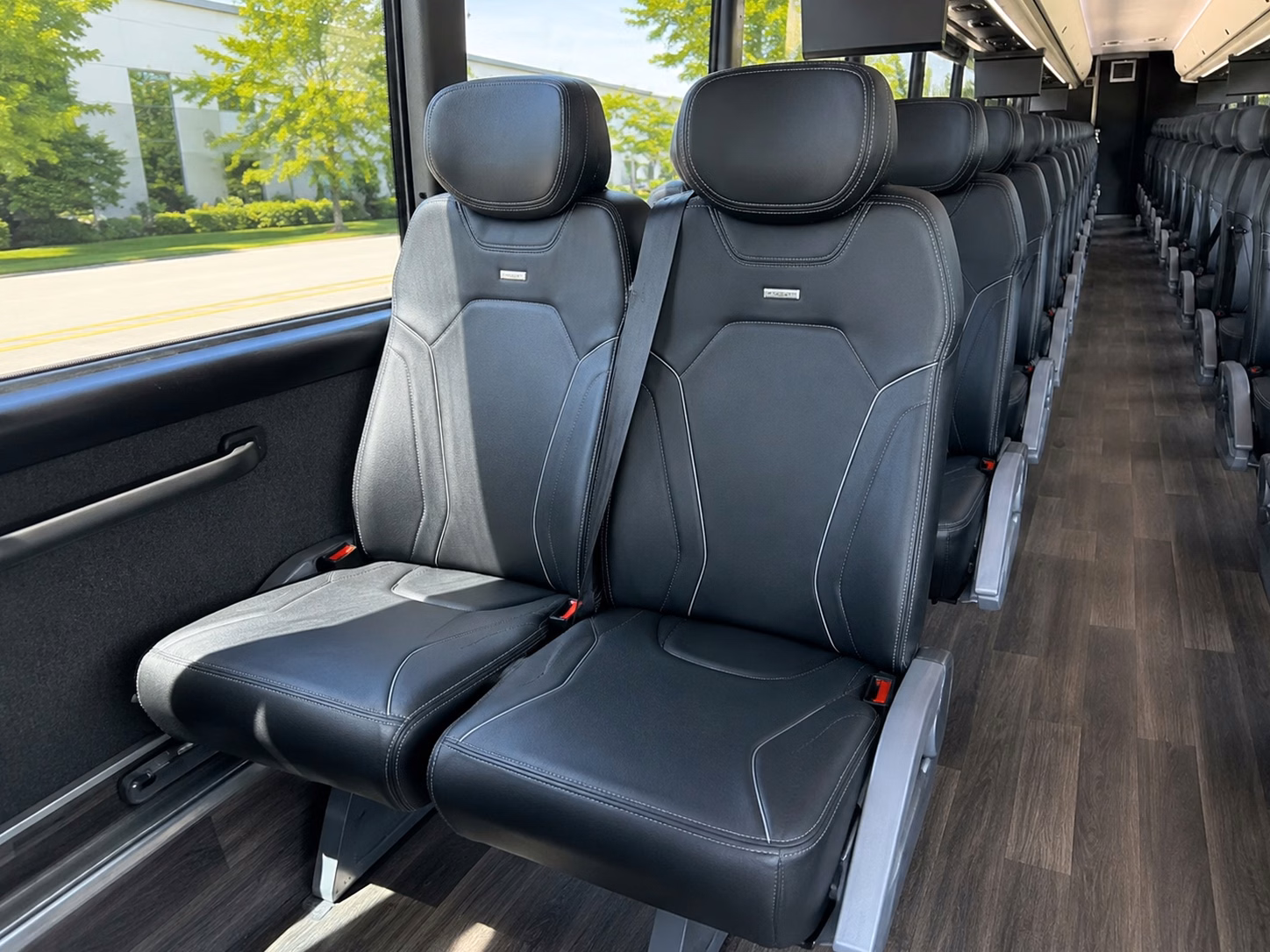 bus type and size change charter bus prices in beaverton oregon