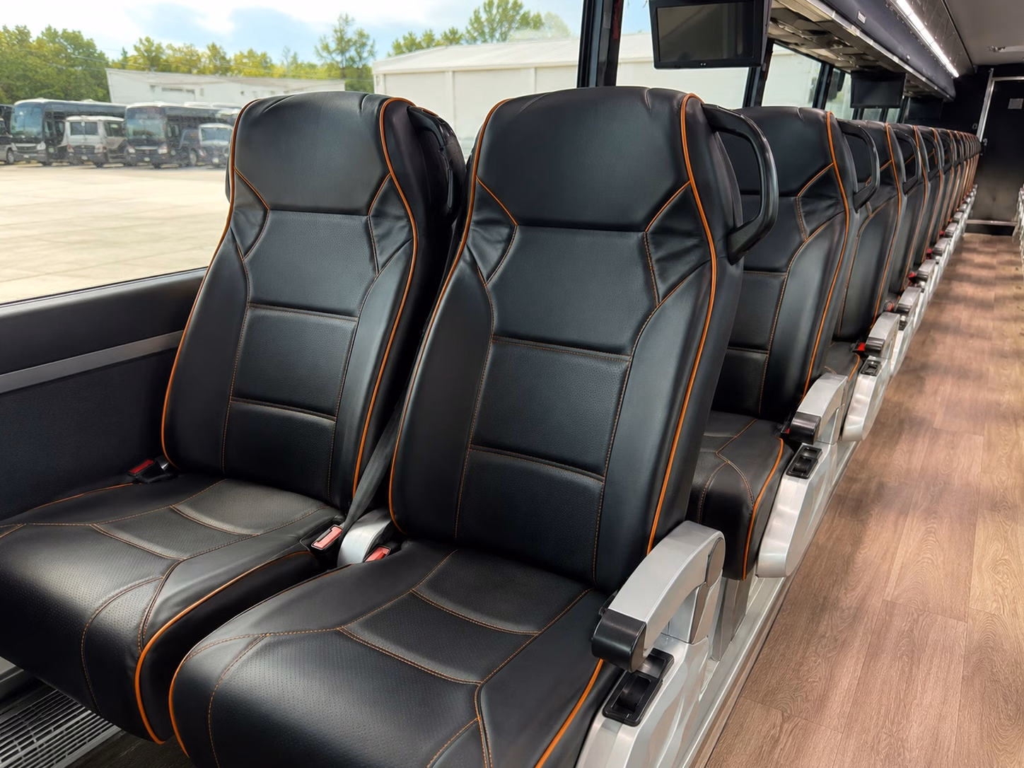 charter buses for trail blazers games at moda center