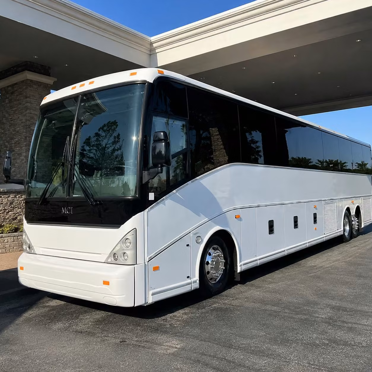 corporate airport shuttle service in beaverton for teams of any size